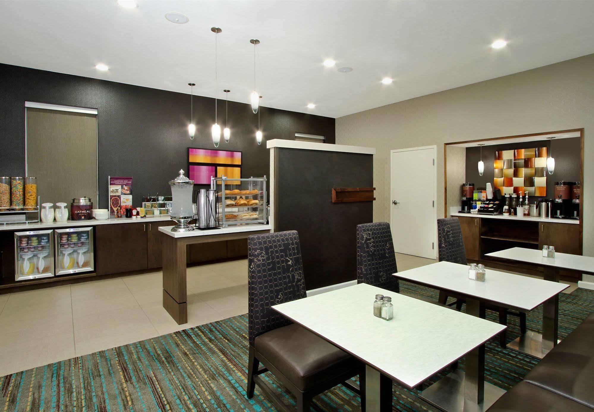 Residence Inn Colorado Springs South Экстерьер фото
