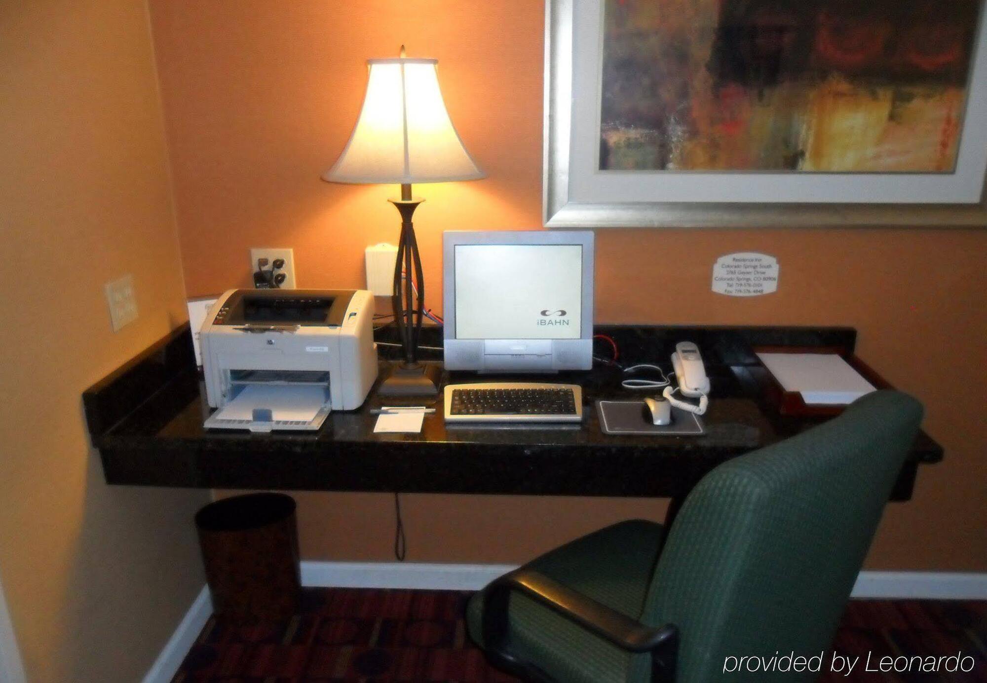 Residence Inn Colorado Springs South Экстерьер фото